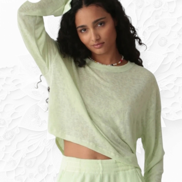 NWT! Electric & Rose Lane Tee In Lime Green - Picture 1 of 8